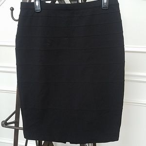 Black Thalian skirt